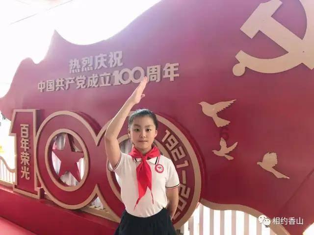 小猫钓鱼游戏龙王版有船